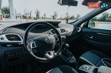 Мінівен Renault Scenic 2013 в Борисполі
