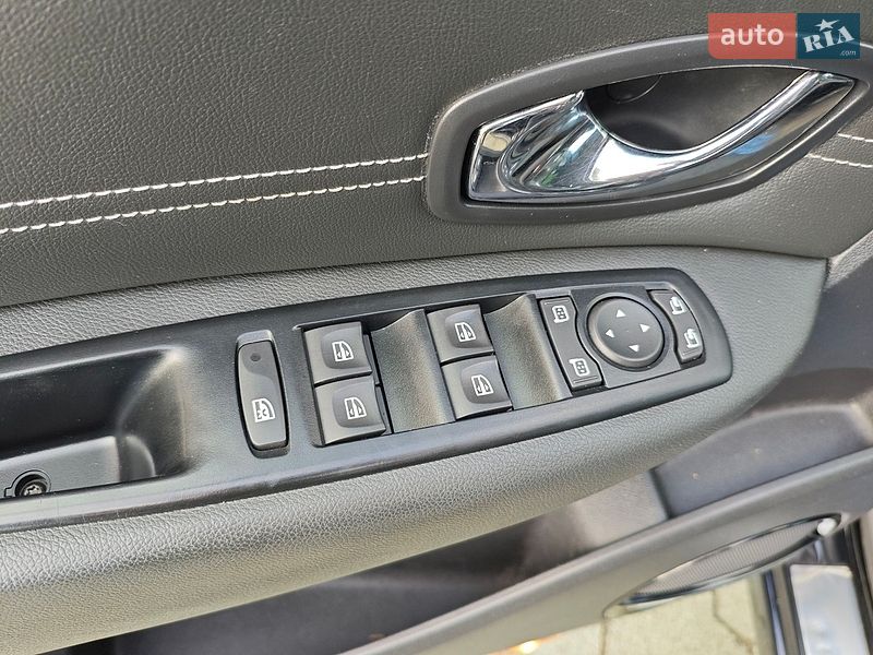 Минивэн Renault Scenic 2013 в Дубно