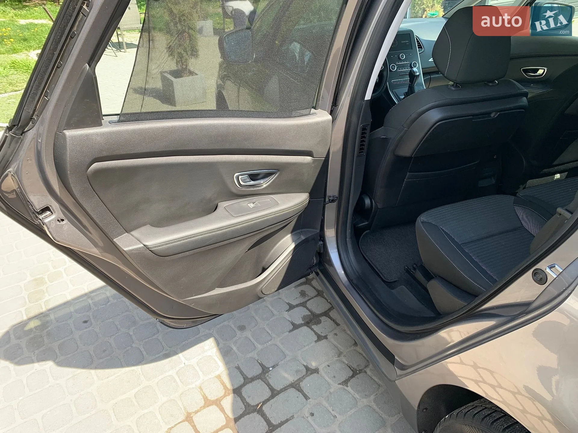 2017 Renault Scenic - мініатюра 18