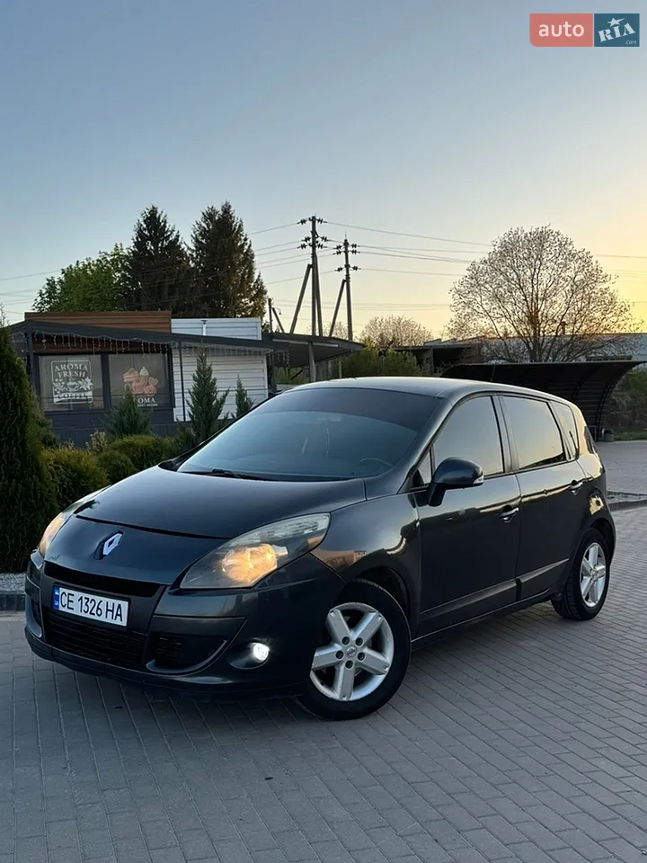 2010 Renault Scenic - мініатюра 9