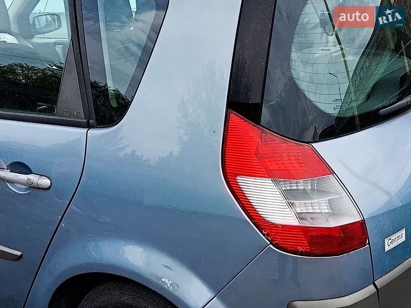 Минивэн Renault Scenic 2005 в Ковеле
