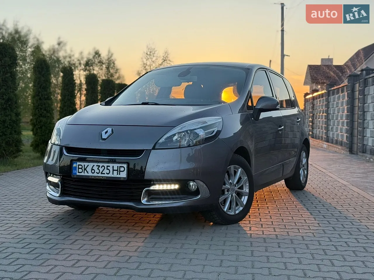 2011 Renault Scenic - мініатюра 36
