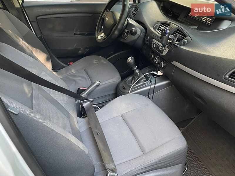 Минивэн Renault Scenic 2013 в Одессе