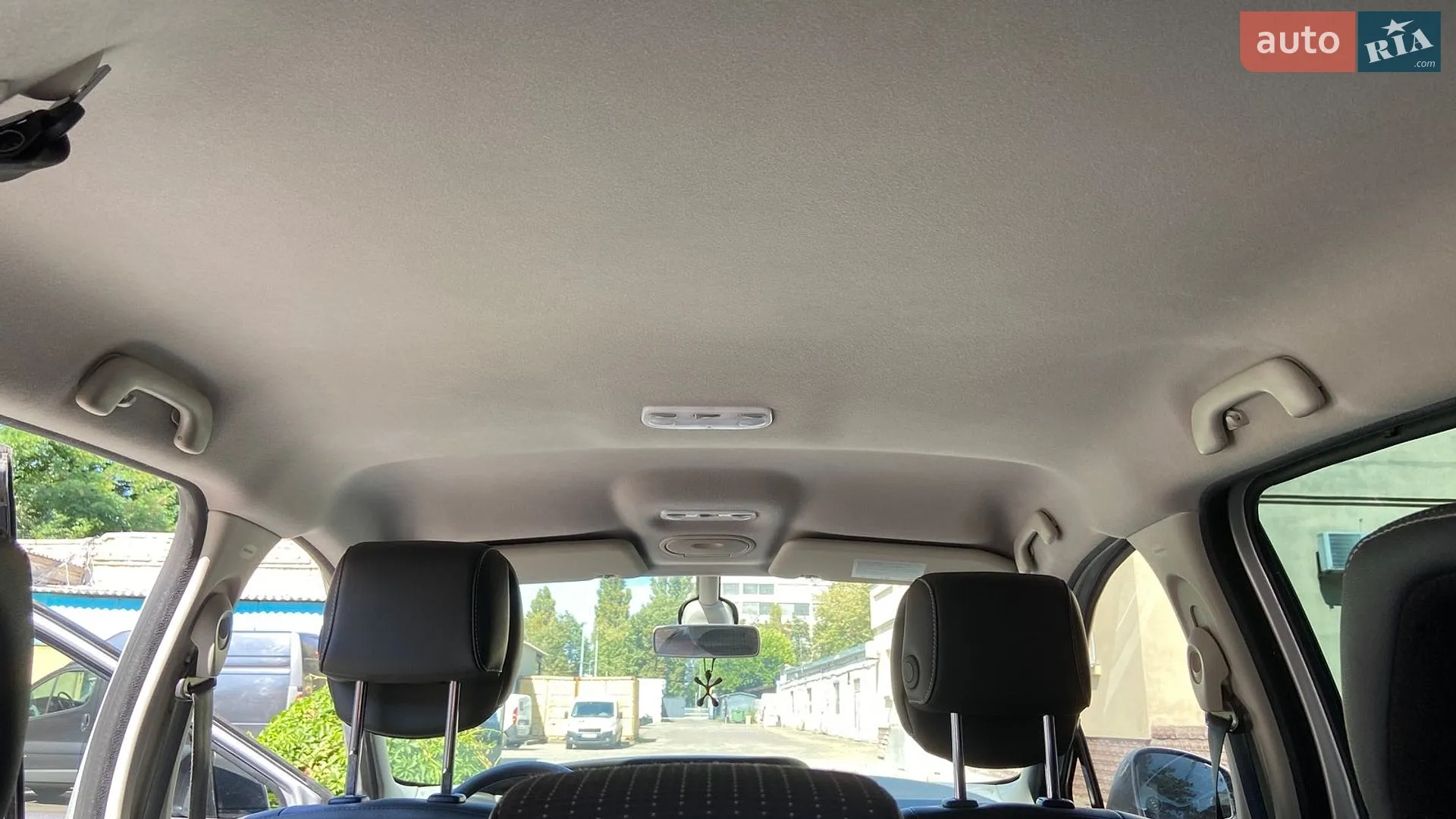 2011 Renault Scenic - мініатюра 29