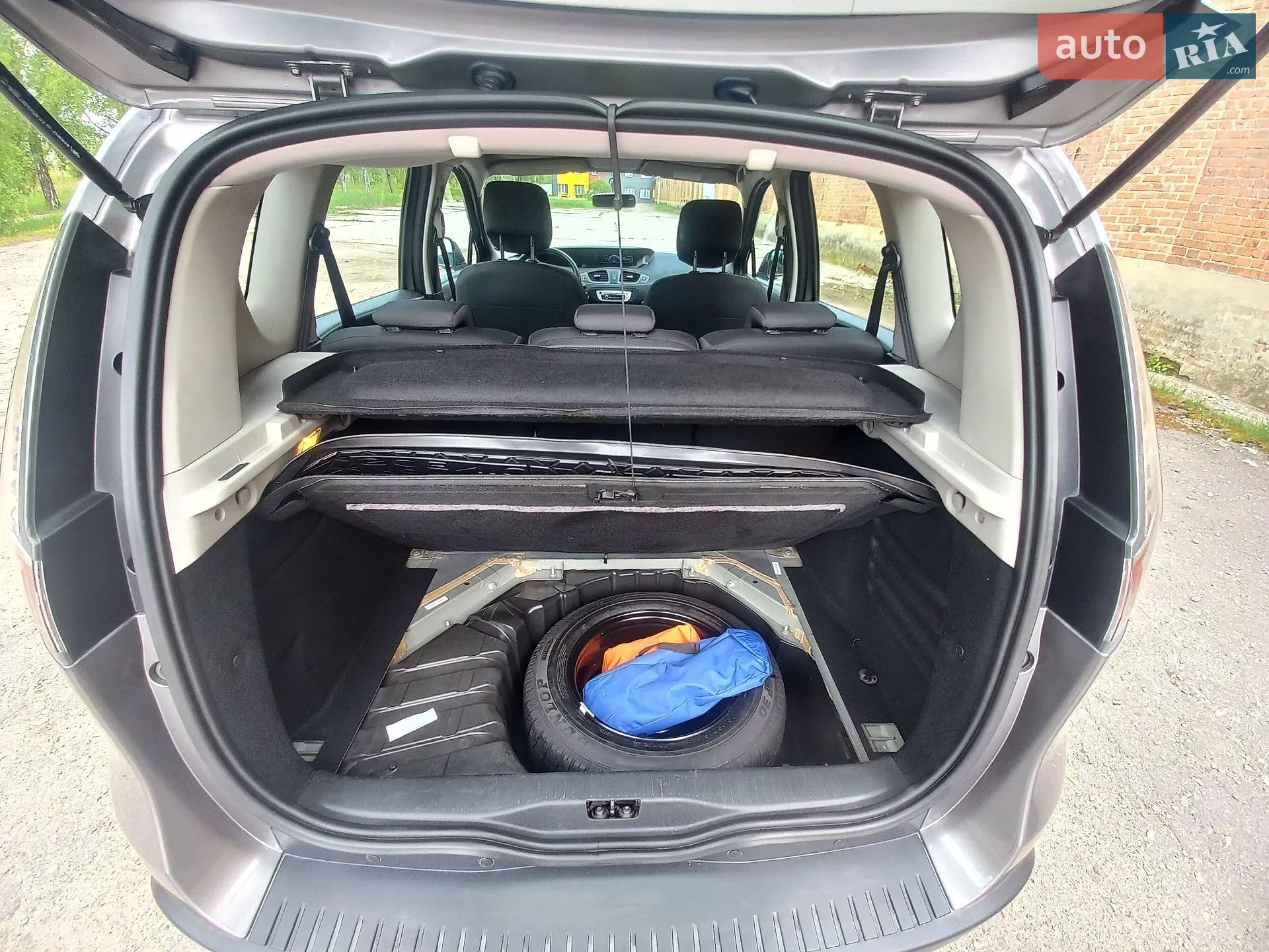 2012 Renault Scenic - мініатюра 18