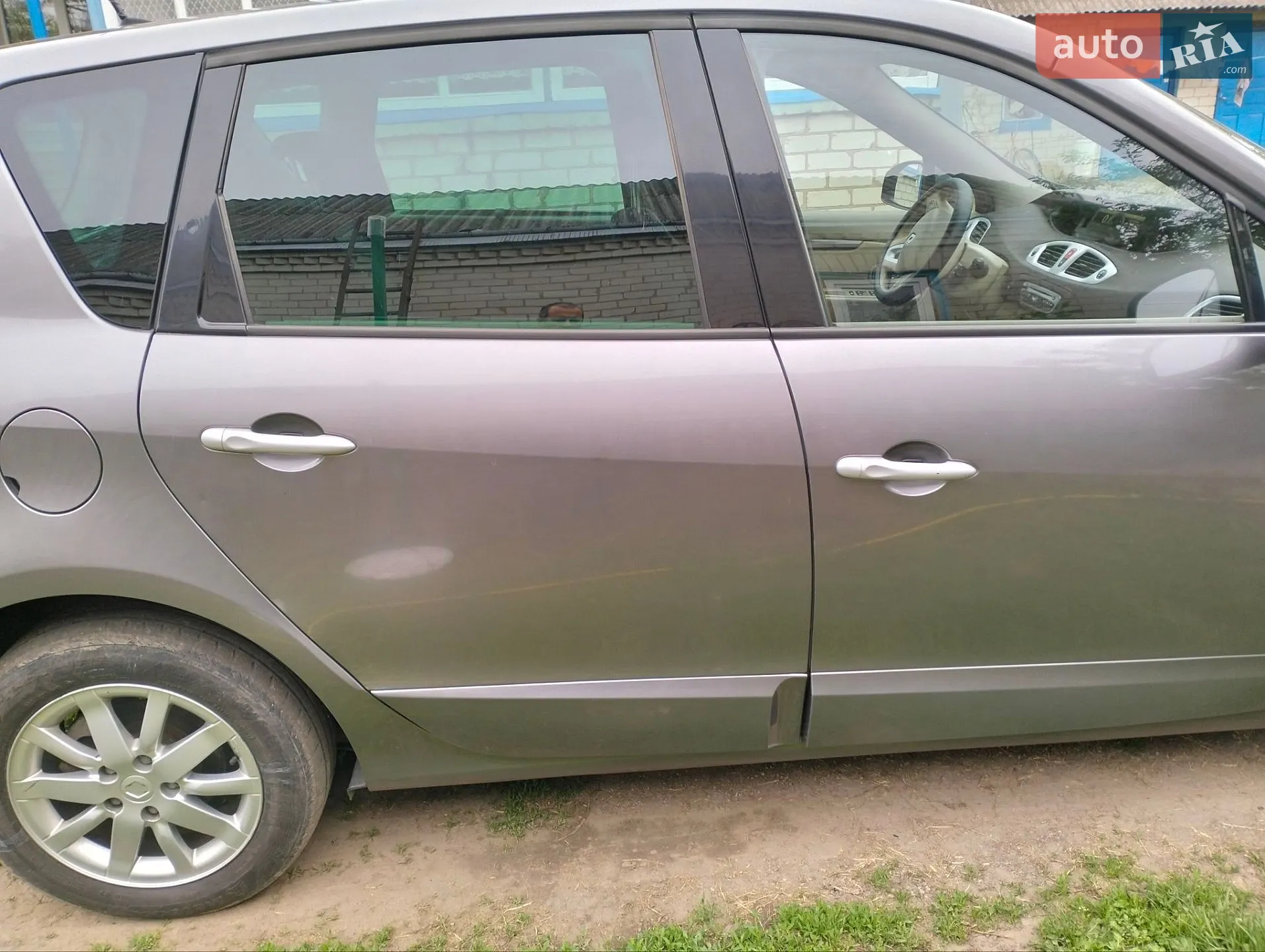 2010 Renault Scenic - мініатюра 5
