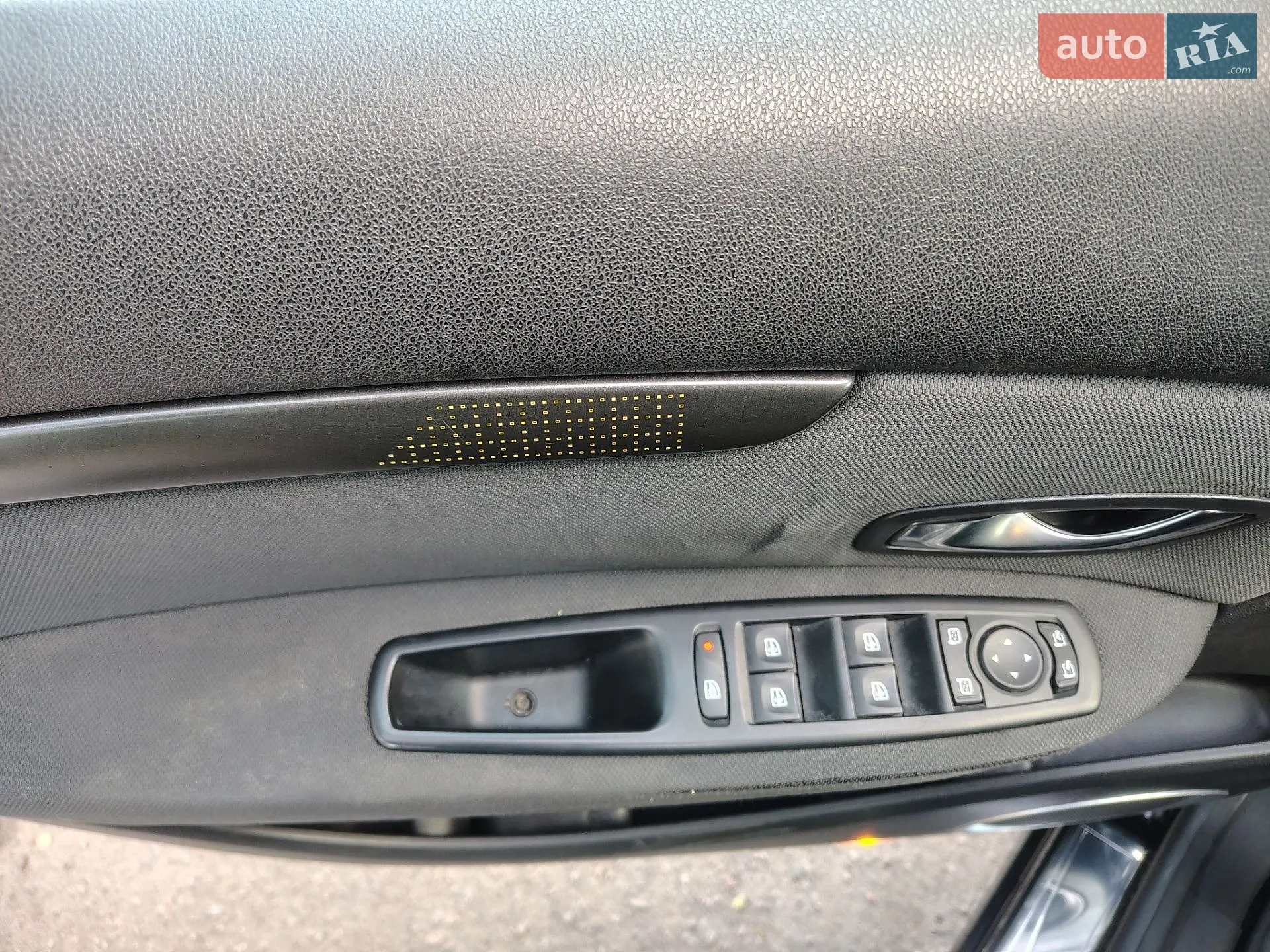 2010 Renault Scenic - мініатюра 12