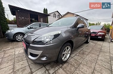 Минивэн Renault Scenic 2010 в Чернигове