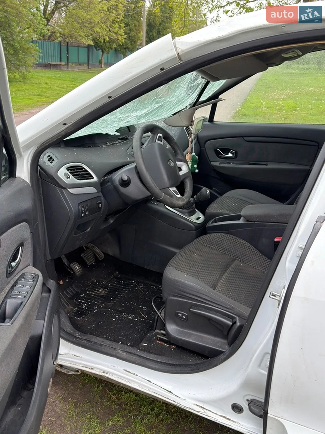 2011 Renault Scenic - мініатюра 11