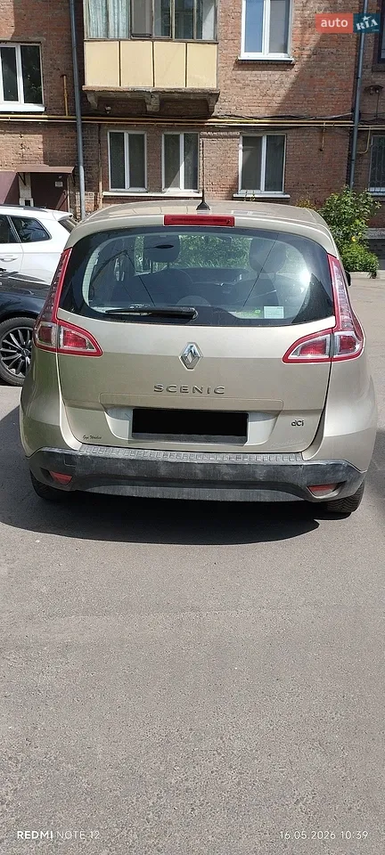 2010 Renault Scenic - мініатюра 15