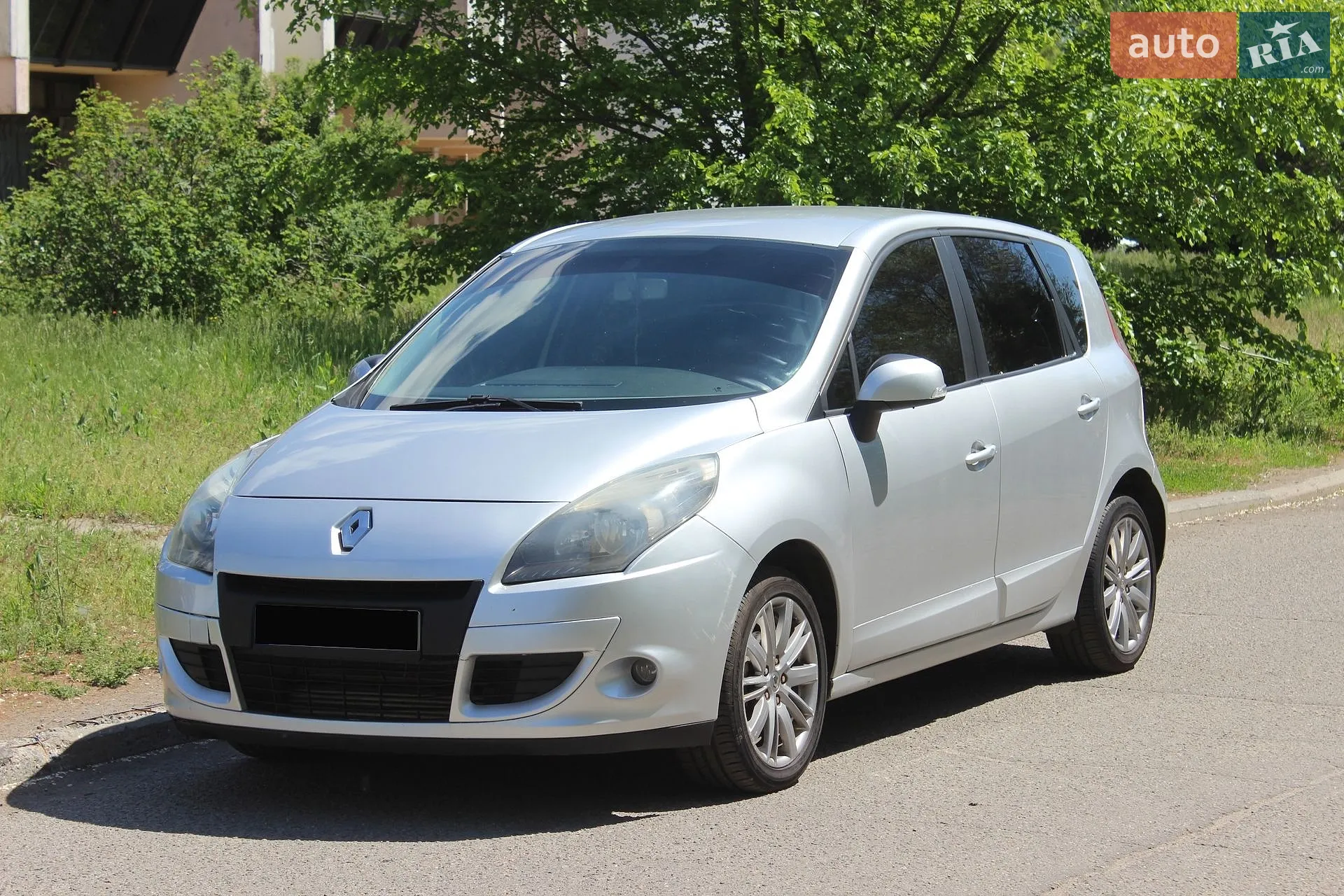 2011 Renault Scenic - мініатюра 2