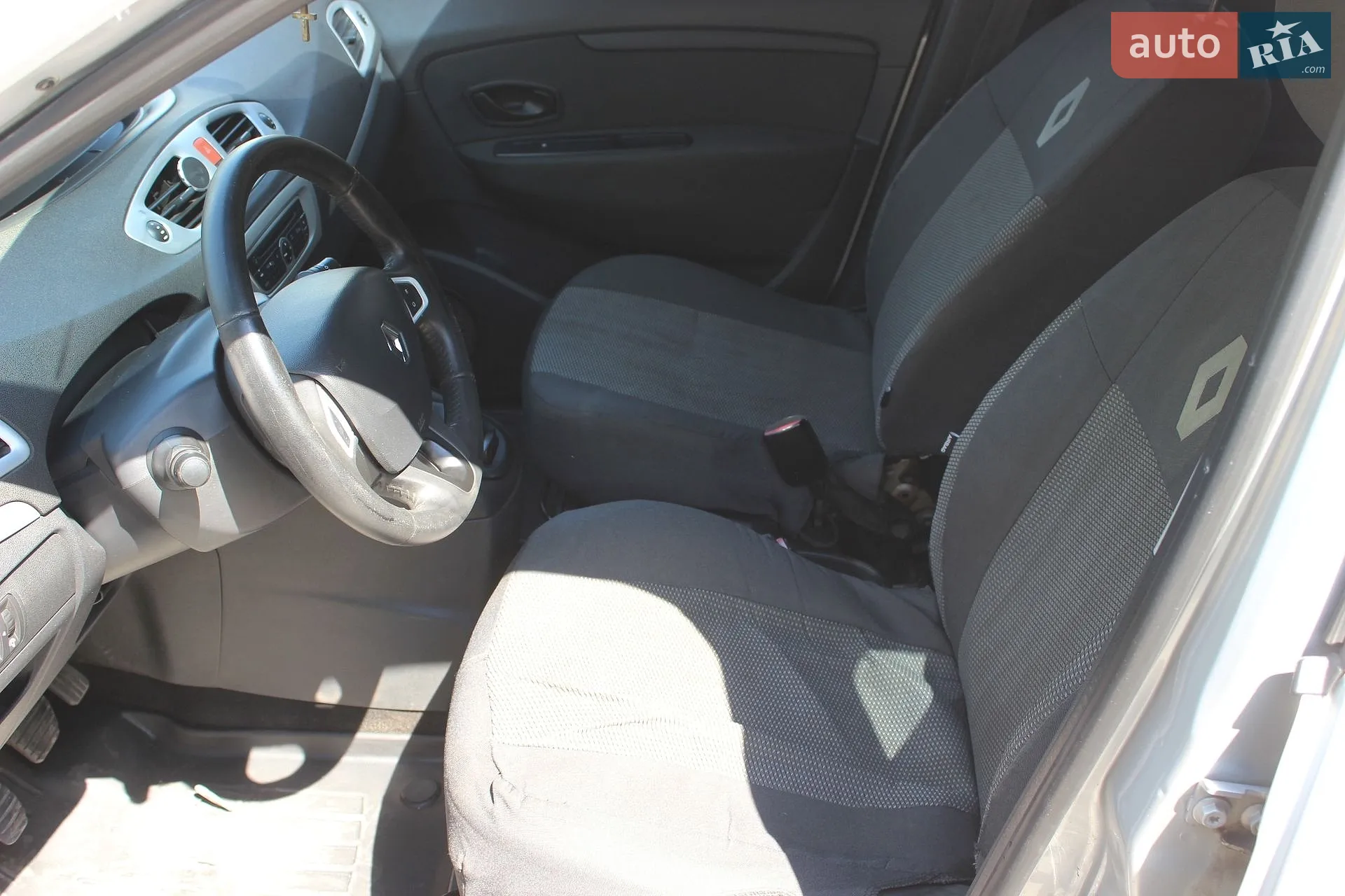 2011 Renault Scenic - мініатюра 10