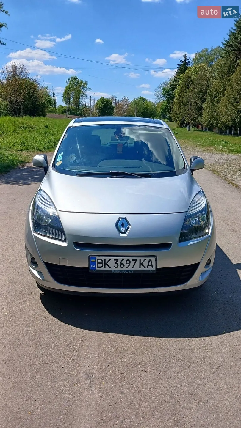 2010 Renault Scenic - мініатюра 16