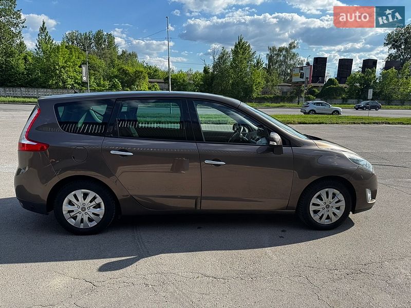Минивэн Renault Scenic 2009 в Львове