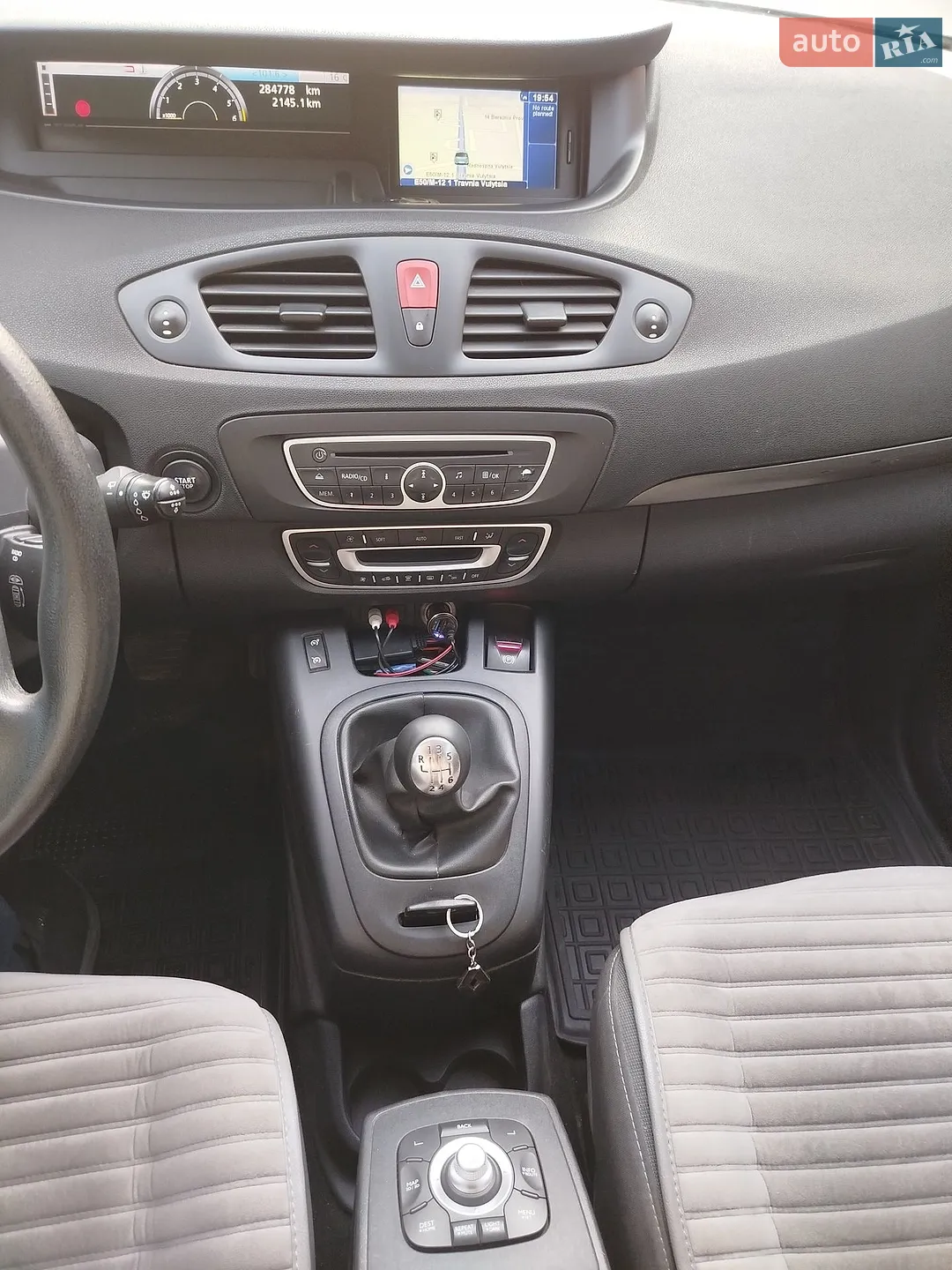2010 Renault Scenic - мініатюра 9