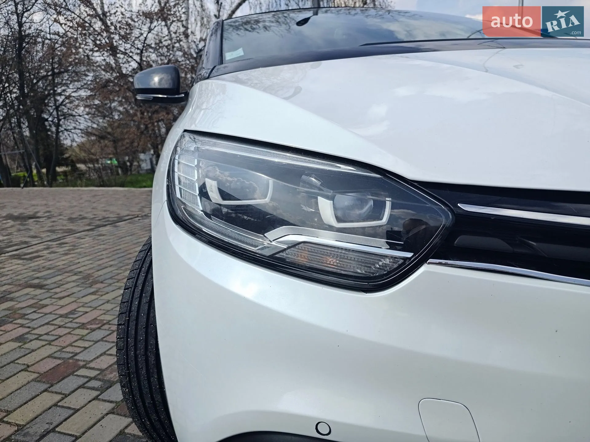 2018 Renault Scenic - мініатюра 16