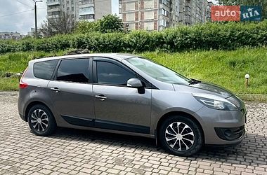 Минивэн Renault Scenic 2013 в Кременчуге