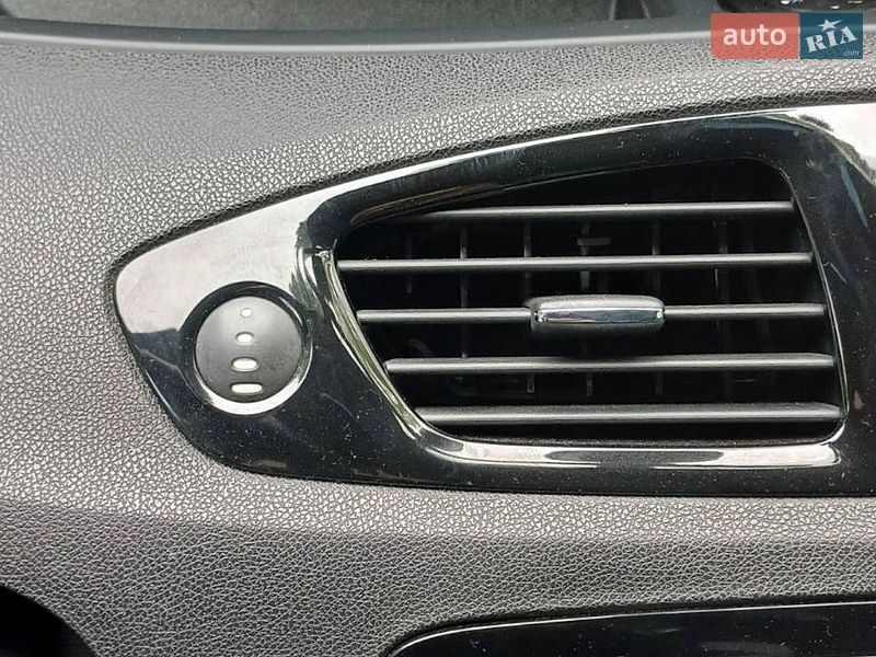 Минивэн Renault Scenic 2012 в Полтаве