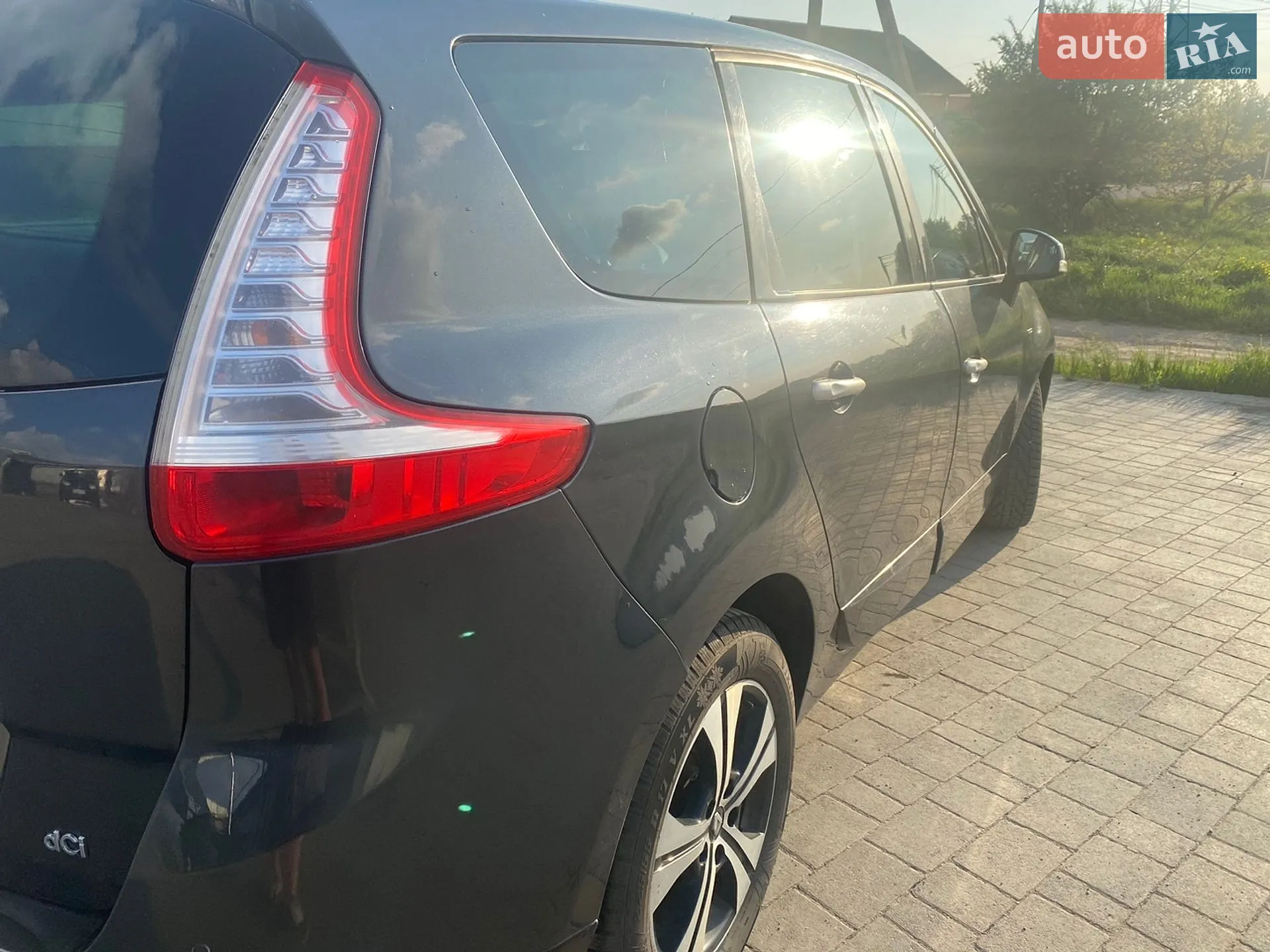 2011 Renault Scenic - мініатюра 3