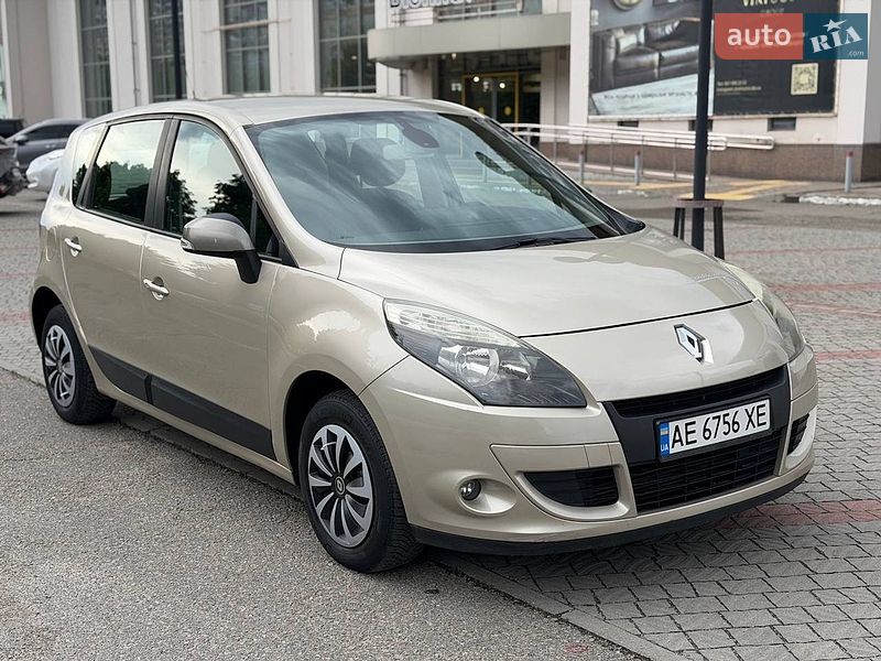 Минивэн Renault Scenic 2010 в Днепре фото 6 Минивэн Renault Scenic 2010 в Днепре