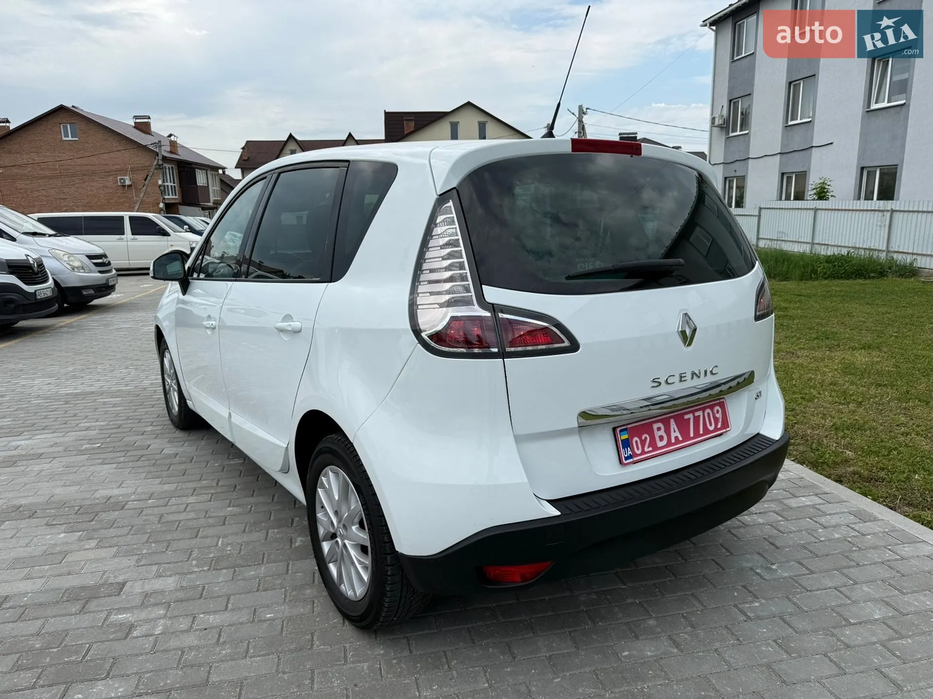2014 Renault Scenic - мініатюра 16