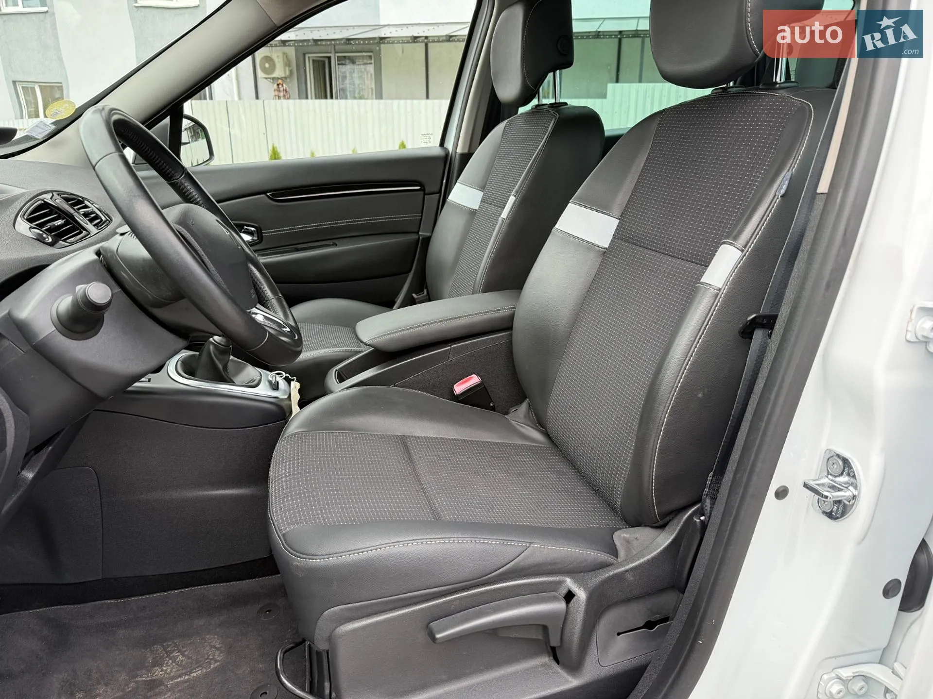 2014 Renault Scenic - мініатюра 51