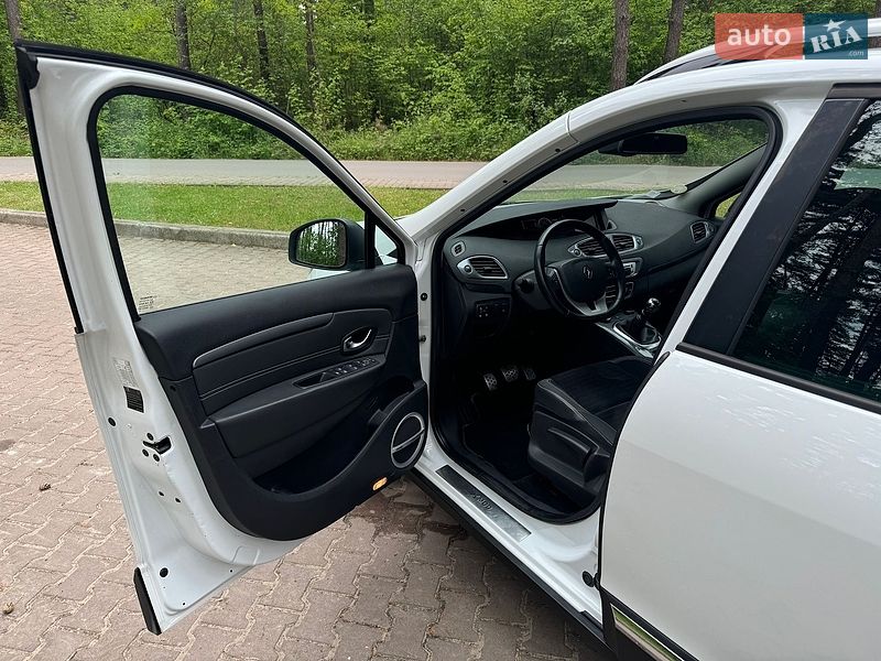 Минивэн Renault Scenic 2013 в Львове