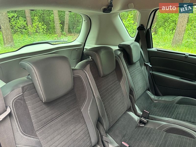 Минивэн Renault Scenic 2013 в Львове