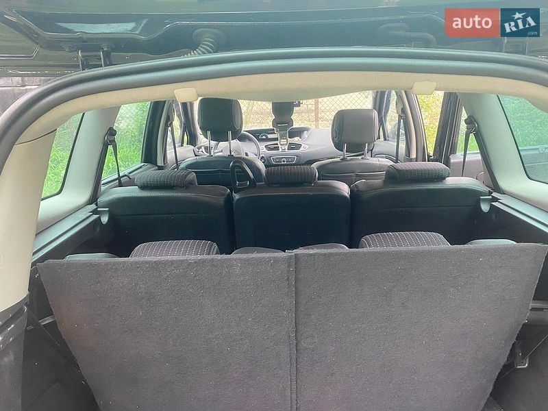 Минивэн Renault Scenic 2011 в Львове