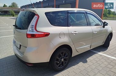 Минивэн Renault Scenic 2011 в Виннице