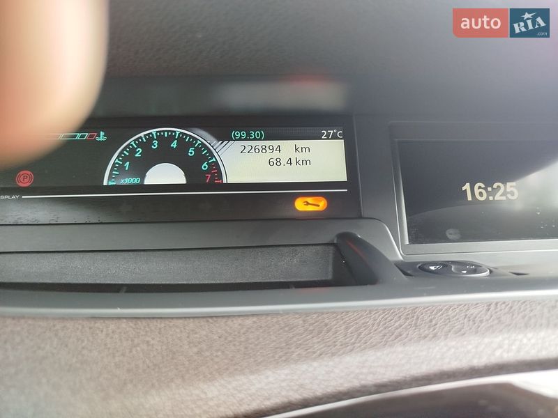 Минивэн Renault Scenic 2011 в Виннице