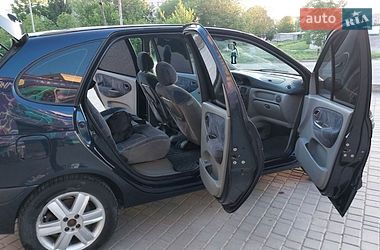 Минивэн Renault Scenic 2000 в Каменец-Подольском