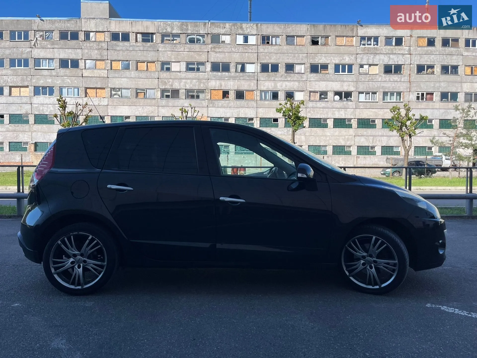 2010 Renault Scenic - мініатюра 8