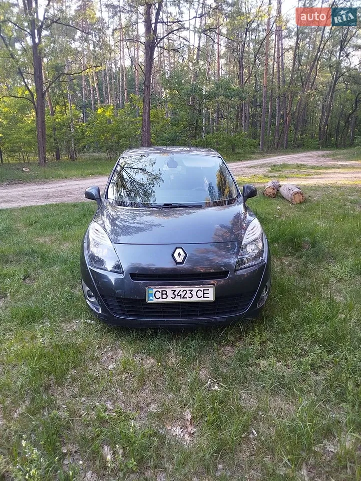 2010 Renault Scenic - мініатюра 16