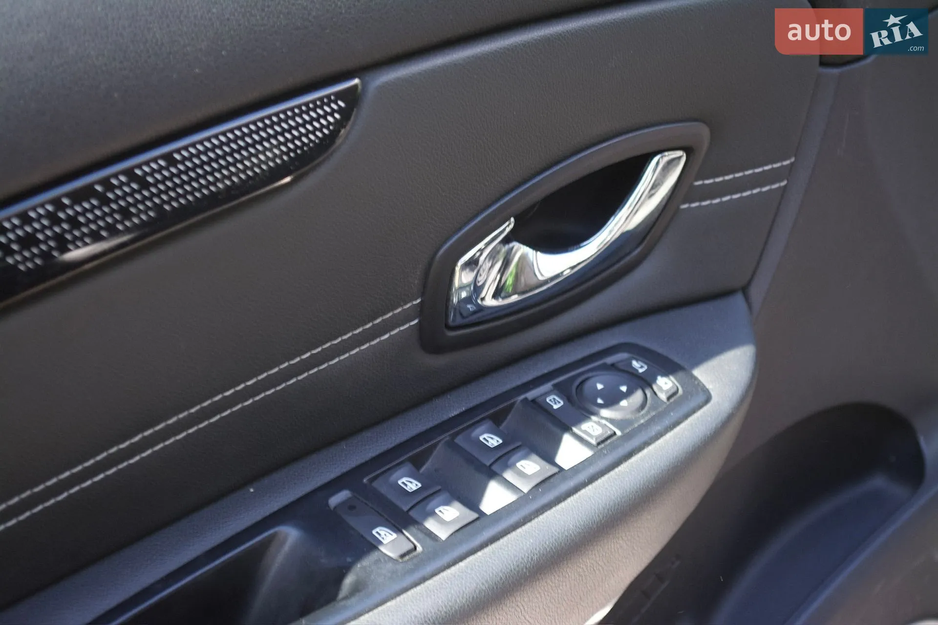 2012 Renault Scenic - мініатюра 28