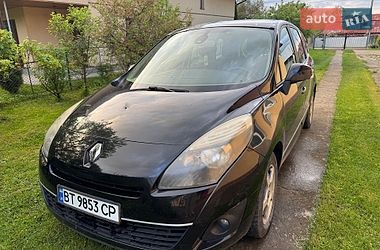 Мінівен Renault Scenic 2010 в Івано-Франківську