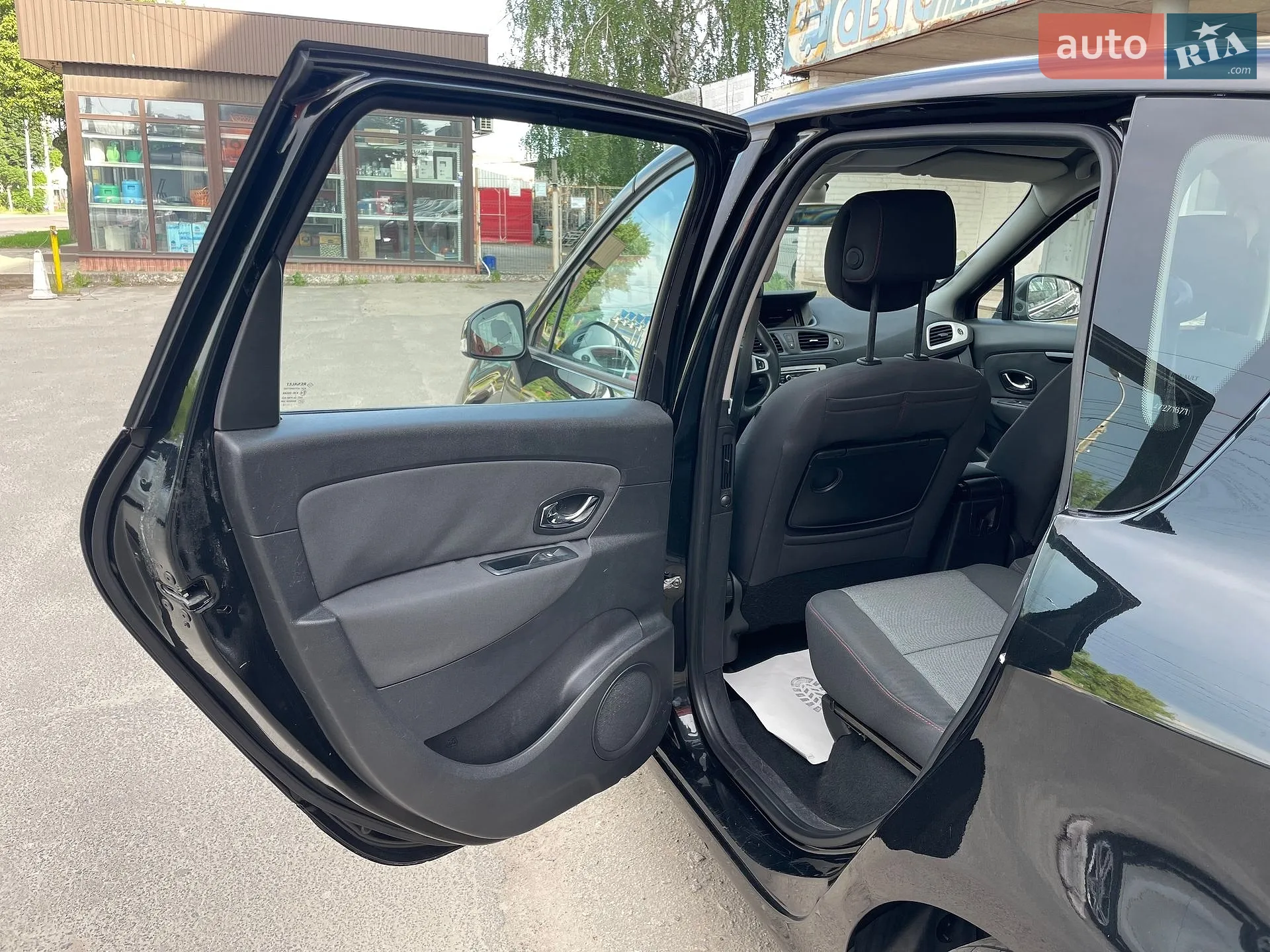 2012 Renault Scenic - мініатюра 27