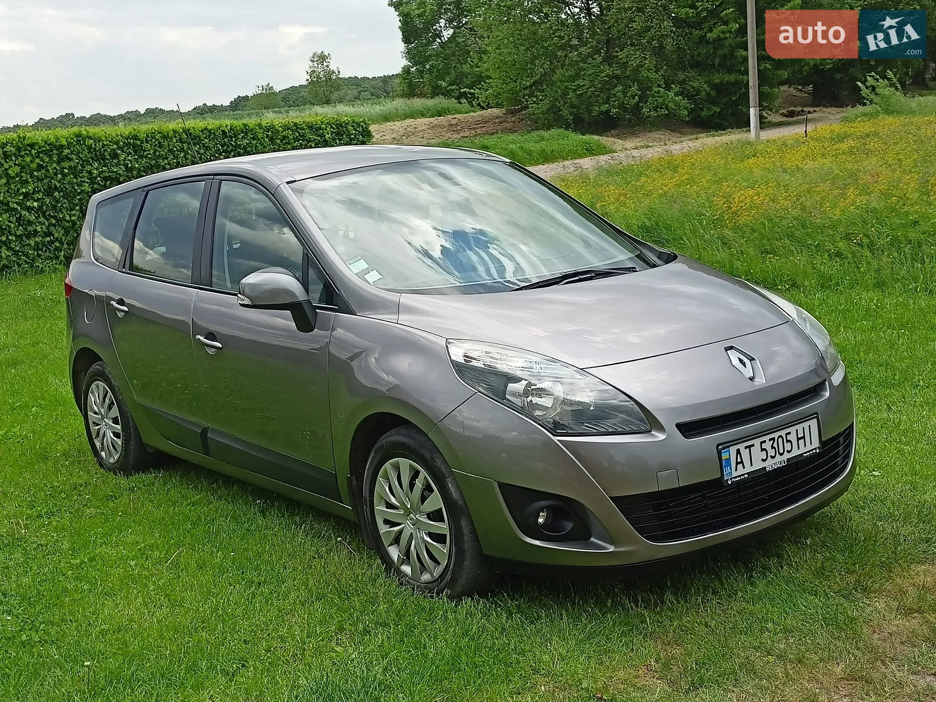 2011 Renault Scenic - фото 1