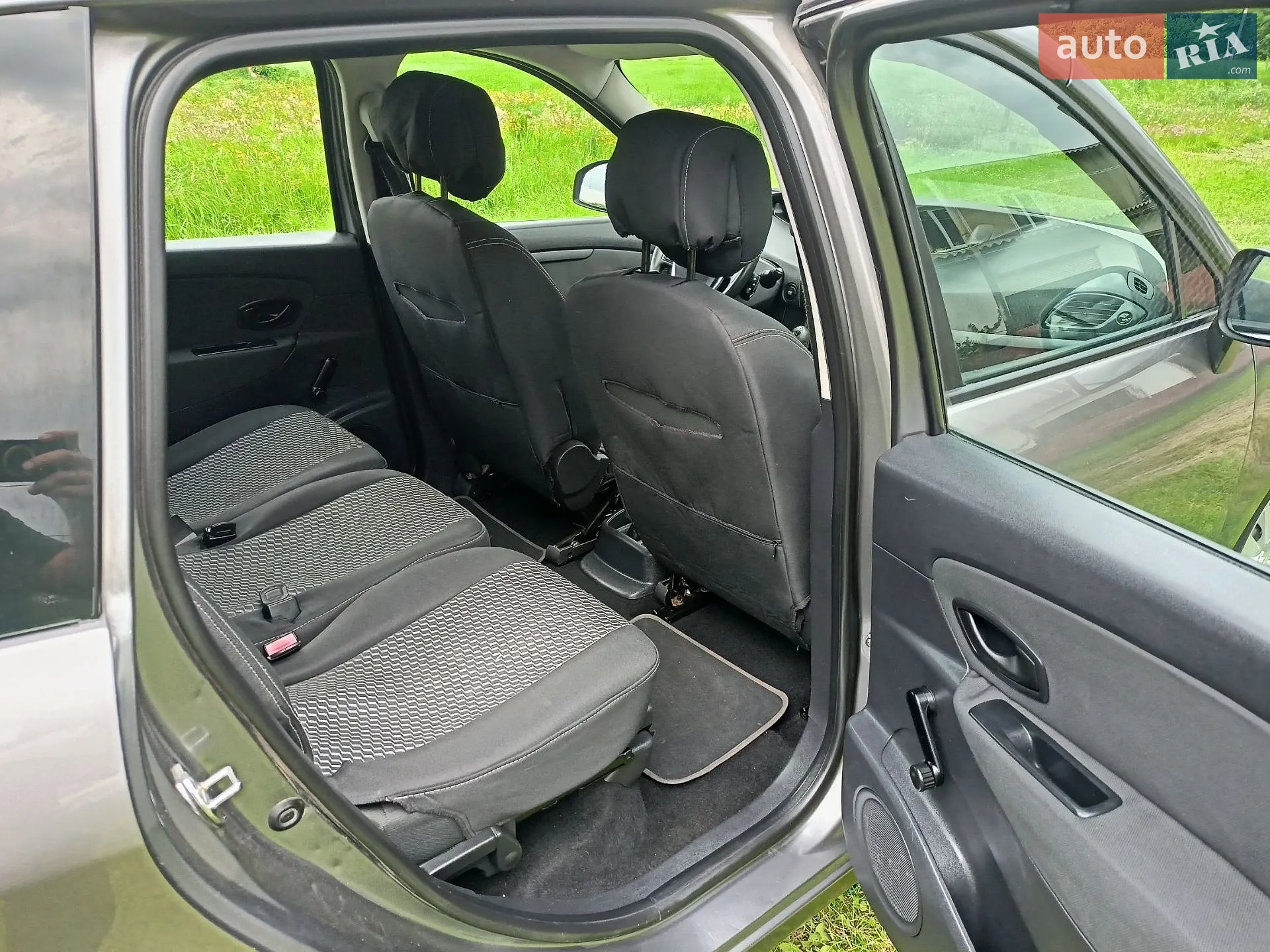 2011 Renault Scenic - мініатюра 18