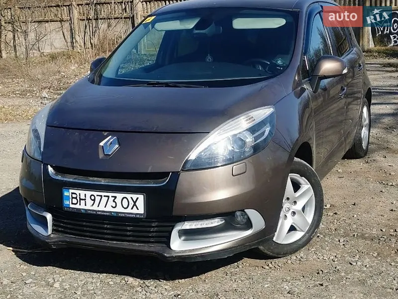 Renault Scenic 2013