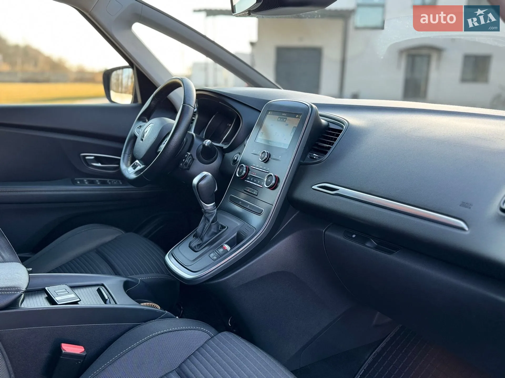 2018 Renault Scenic - мініатюра 25