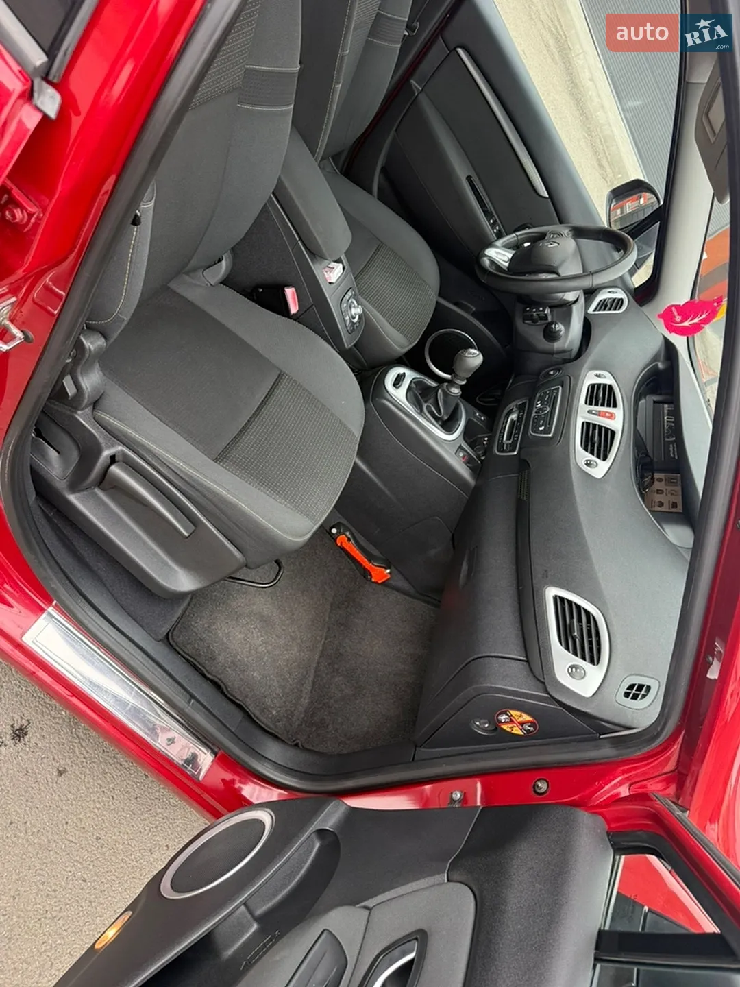 2010 Renault Scenic - мініатюра 29