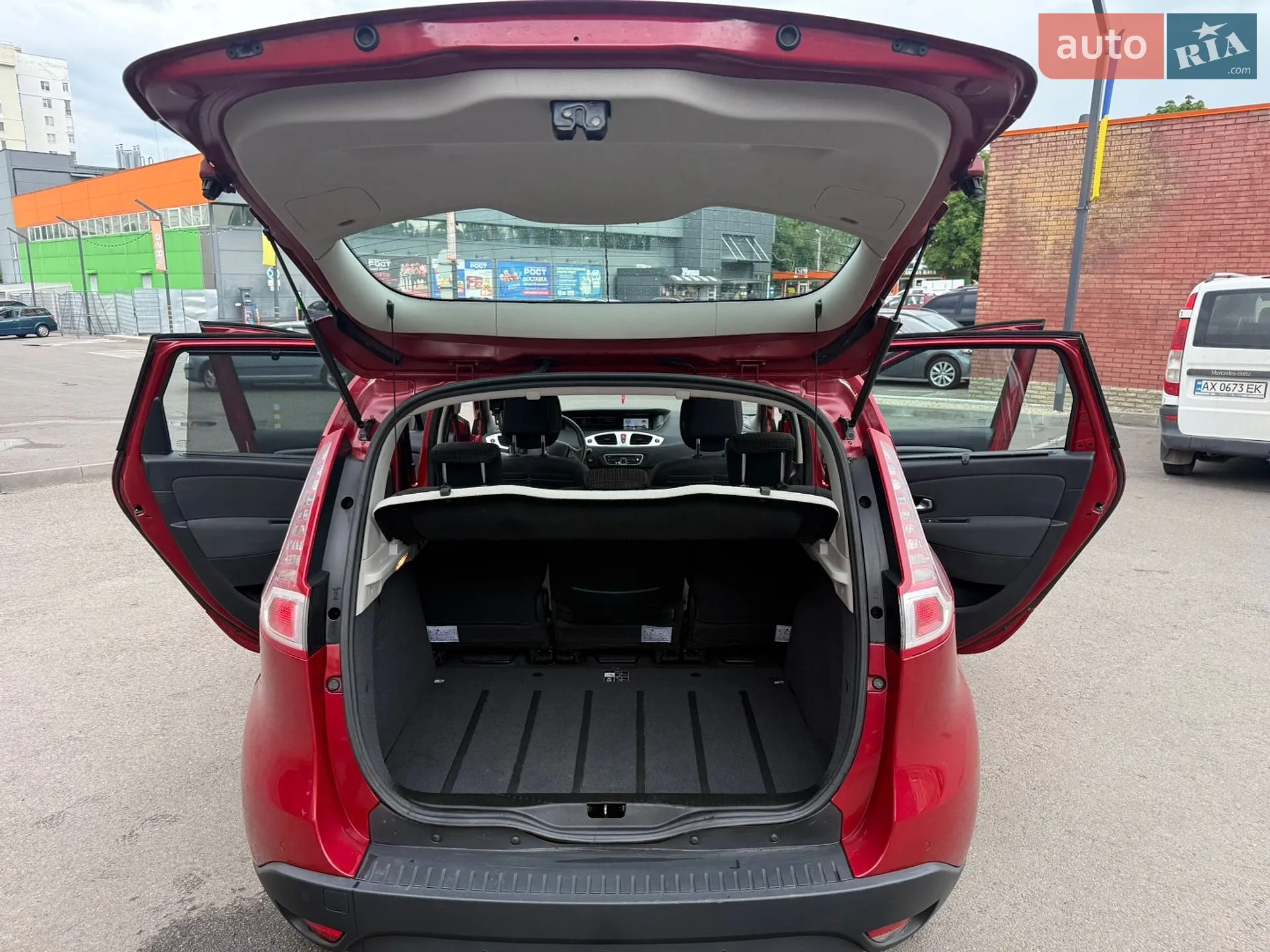 2010 Renault Scenic - мініатюра 35