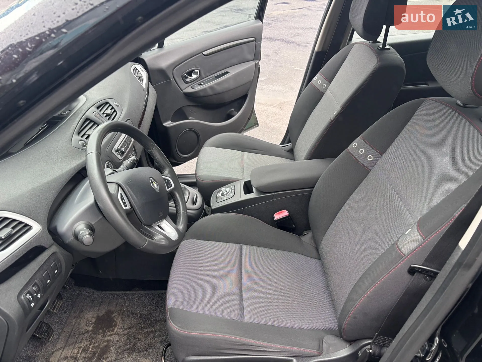 2012 Renault Scenic - мініатюра 17
