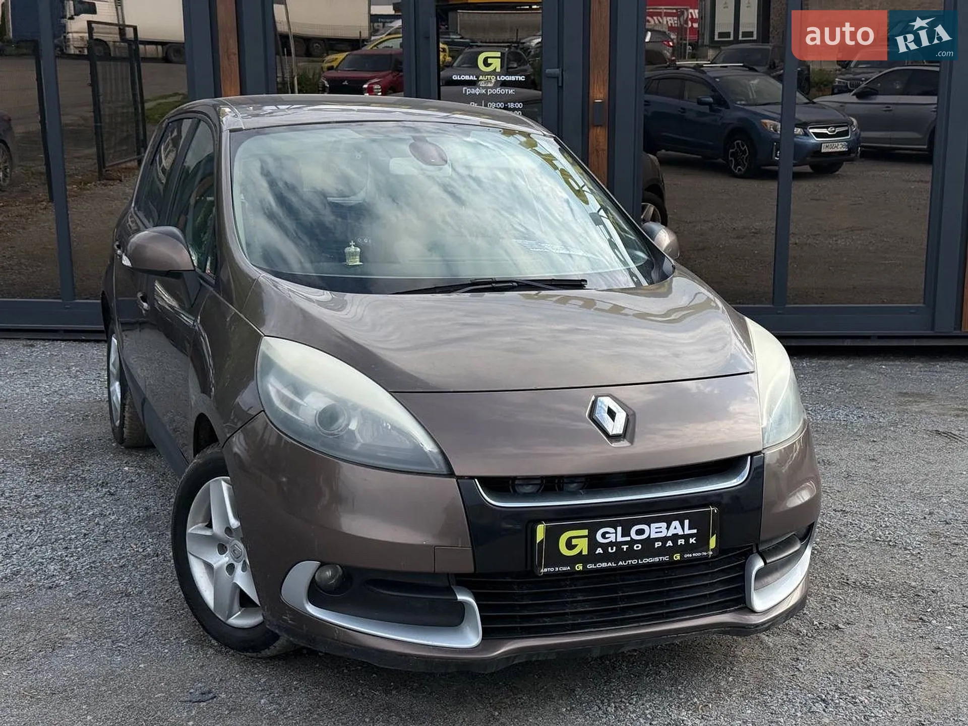 2013 Renault Scenic - мініатюра 2