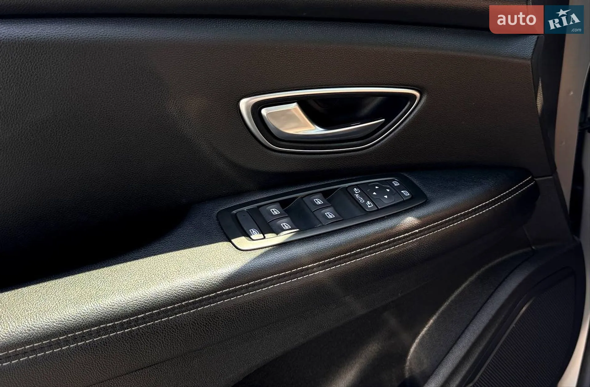 2018 Renault Scenic - мініатюра 12