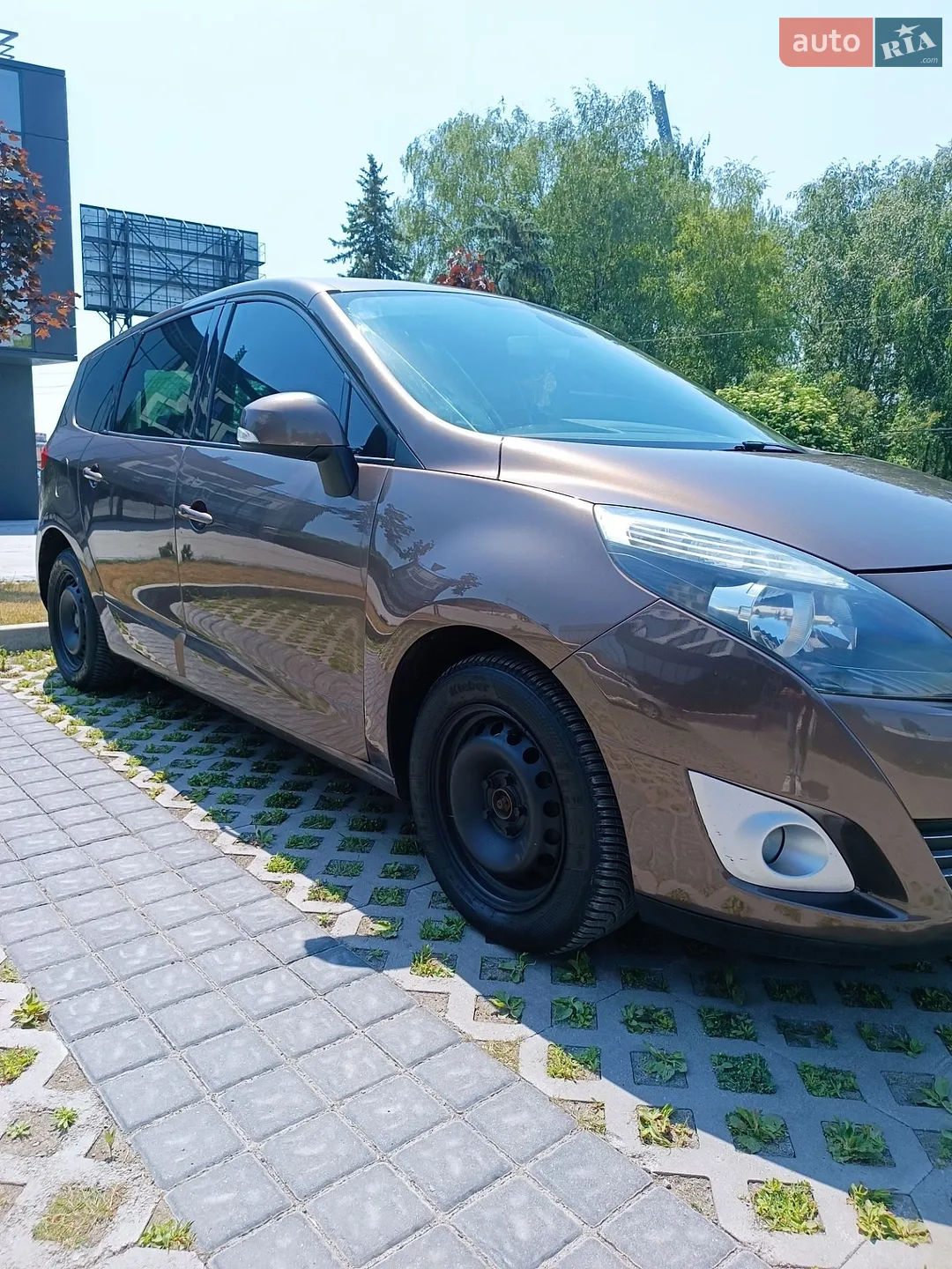 2010 Renault Scenic - мініатюра 14