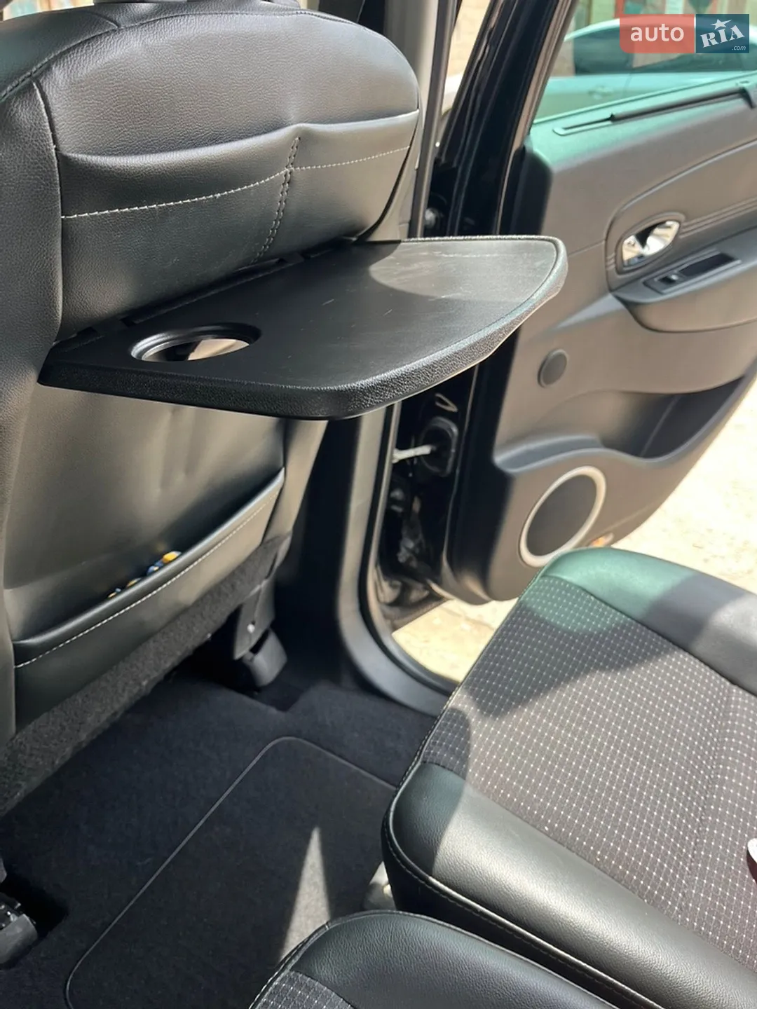 2012 Renault Scenic - мініатюра 28