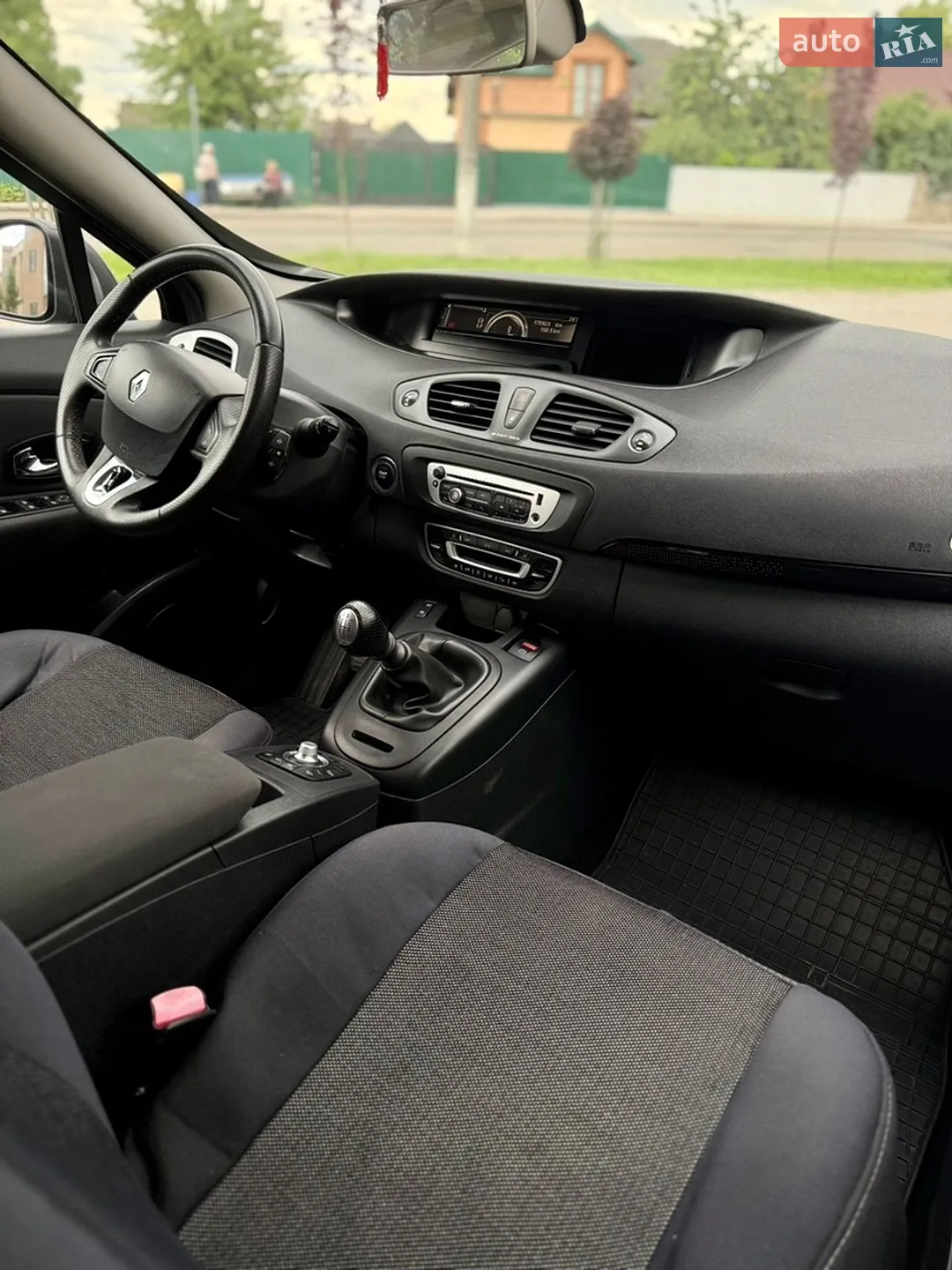 2013 Renault Scenic - мініатюра 21