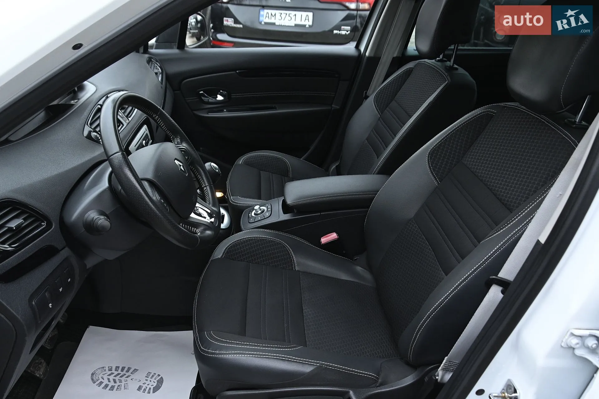 2015 Renault Scenic - мініатюра 26